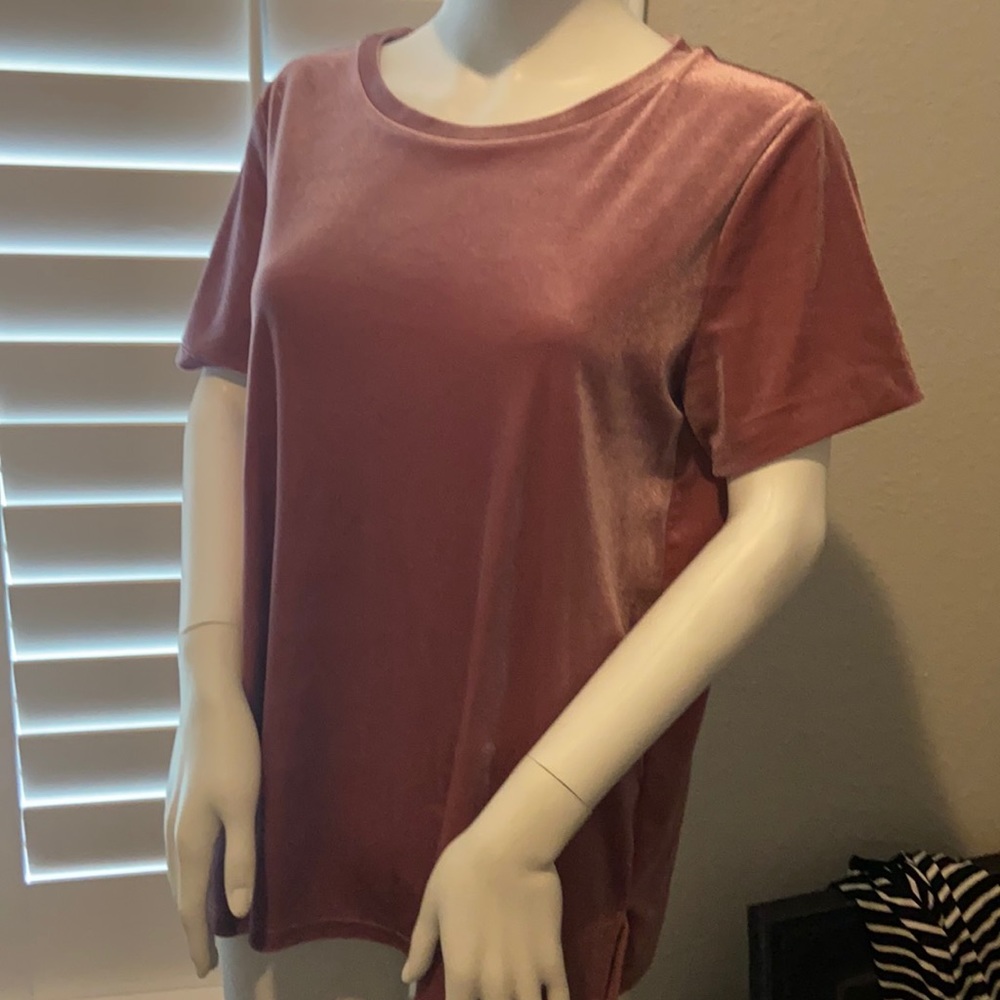 Pink velour tshirt